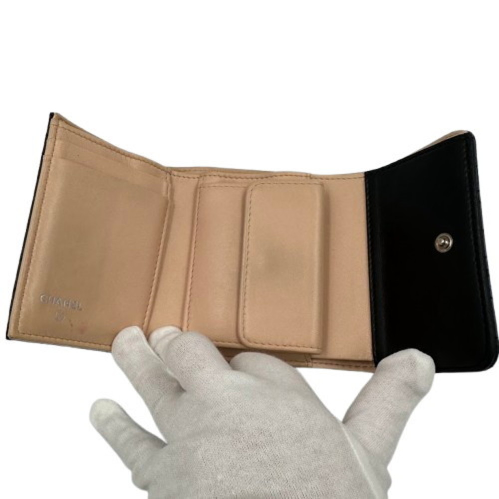 CHANEL Black Wallet - Picture 5 of 9